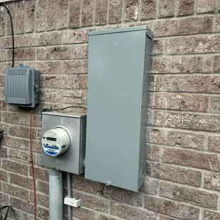 New 200 amp Electrical Panel