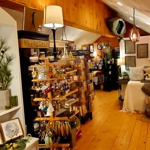 Syren General Store