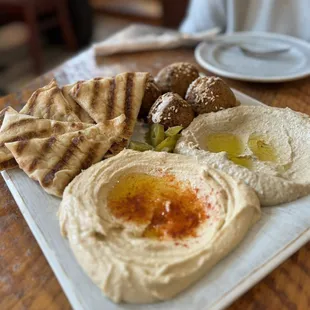 Syriana Cafe & Gallery
