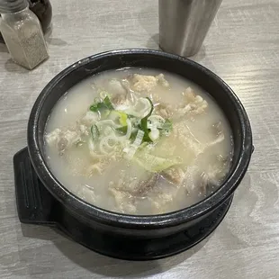 Ox Knee Soup