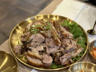 Chung Chun Jokbal