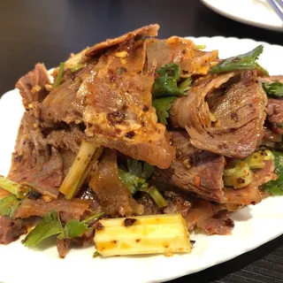 Mixed Beef with Spicy Sauce