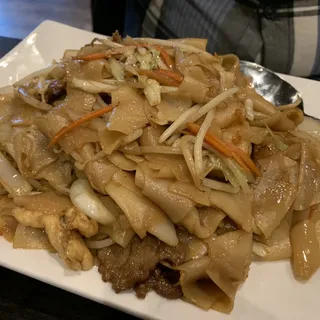 Combination Chow Fun