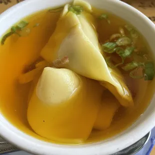 Wonton soup