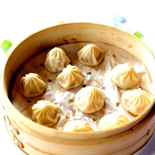 Shanghai Pork Dumpling (xlb xiao long bao)