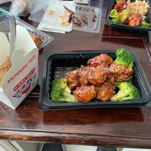 CS15. Sesame Chicken