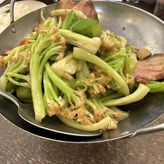 42D Iron Pot Cauliflower