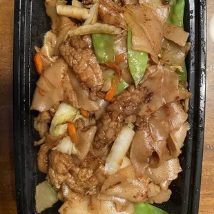 Beef Chow Fun Noodles
