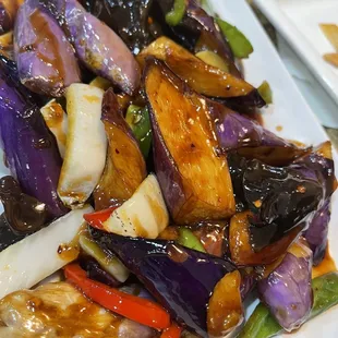 a plate of stir fried vegetables