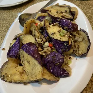 Dry fried egg plant