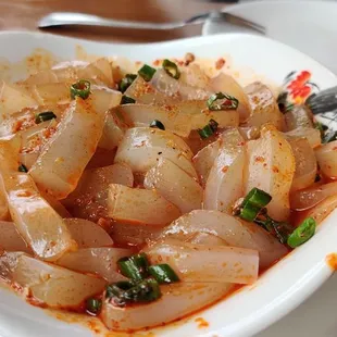 Spicy cold bean noodles