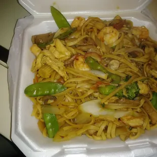 Lo Mein Noodles