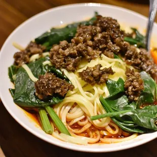20. Dan dan Noodles w. Chili Minced Pork