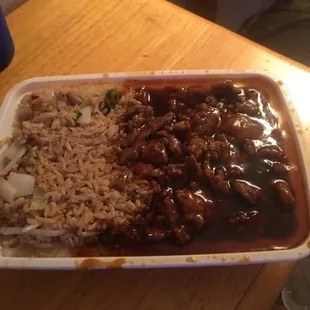 Hunan beef /pork fried rice no veggies and a shrimp egg roll