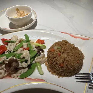 Off luncheon menu - a sweet pea, chicken, asparagus, peppers with stirfried rice.