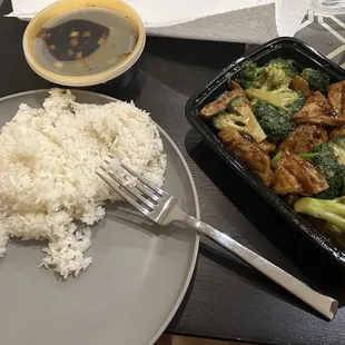Tofu and broccoli with general tso's sauce on the side