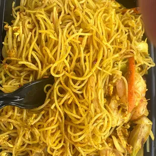 Singapore noodles, omg they are so dry. This food is not good. I will not order from this place again...