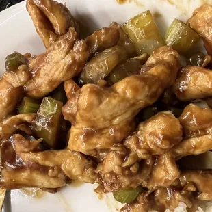 Chicken with cashews