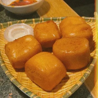 Fried Bun with Condensed Milk