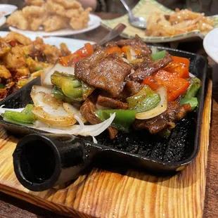 Sizzling Black Pepper Beef