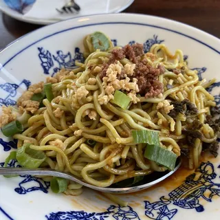 Dan Dan Noodle