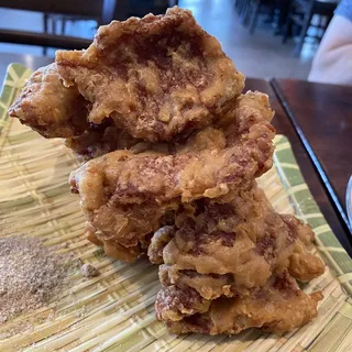 Crispy Pork Steak With Garlic Flavor