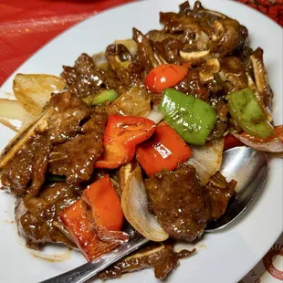 Sautéed Black Pepper Beef Short Ribs