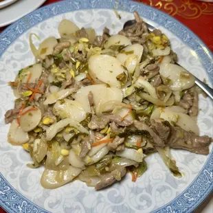 Sautéed Rice Cake with Pork