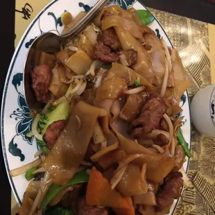 Beef chow-fun