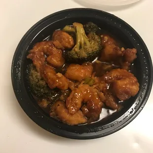 Shrimp and broccoli in general tso's sauce