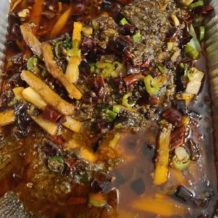 辣烤鱼 Spicy Roasted Fish - such a big tray!