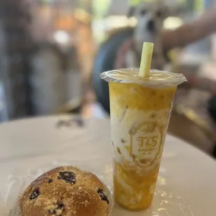 Blueberry bread and mango boba