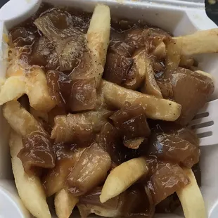 French fries with gravy and cheese!! Oh dear God, yes please!!