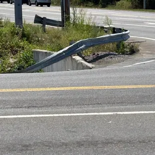 Gary the Guardrail