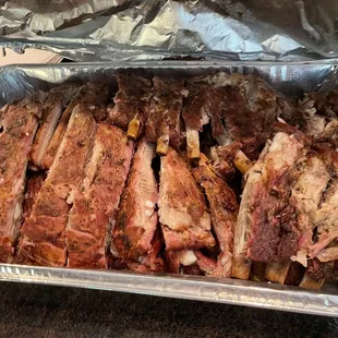 a tray of ribs