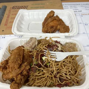 Fried chicken, Fried Noodles, Pork Hash