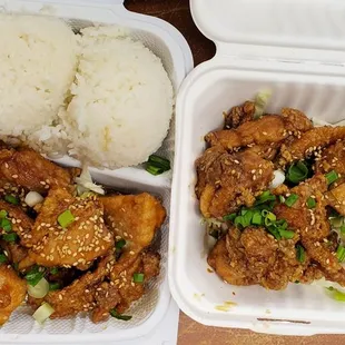 Regular Garlic Chicken plate on da left ($12.00), &amp; Mini Garlic Chicken plate on da right ($9.00).