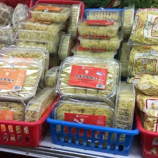 Fresh ramen, rice noodles and lo mein
