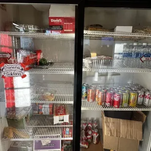 Drinks and banana pudding