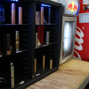 Authentic Mechanical Mods      http://www.tandsvapors.com/store/box-and-mech-mods/