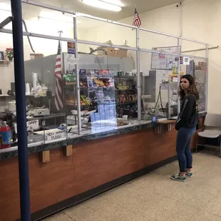 Counter, bullet proof glass.
