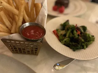 Nicco's Prime Cuts & Fresh Fish