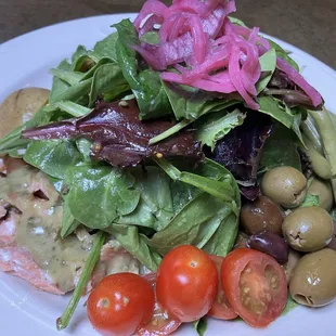 Smoked Salmon Salad