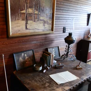 study/den for correspondence