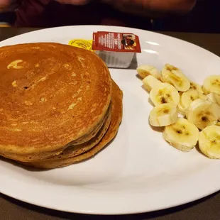 Sweet potato pancakes with bananas.