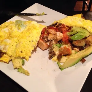 Salmon and avocado omlet