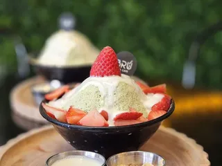 Bru Tea Cafe