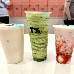 Strawberry Yogurt W/ Mochi