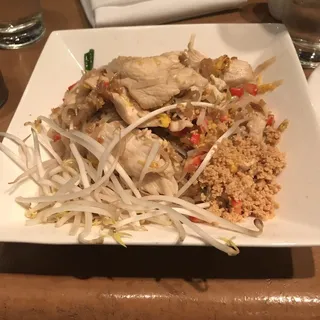 T.H.A.I Chicken Mango Salad