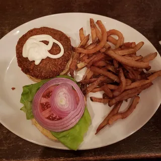 V Burger Plate